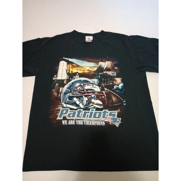 New England Patriots “We Are The Champions” Big Graphic Print  T-Shirt (Large) - Picture 1 of 6